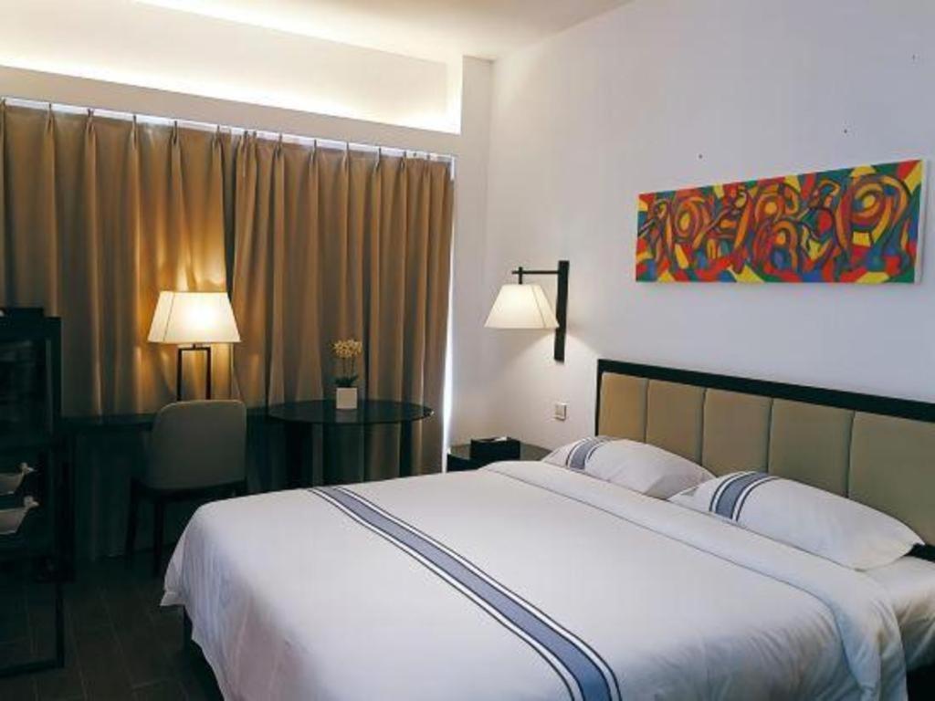 Sky City Hotel Vientiane Buitenkant foto